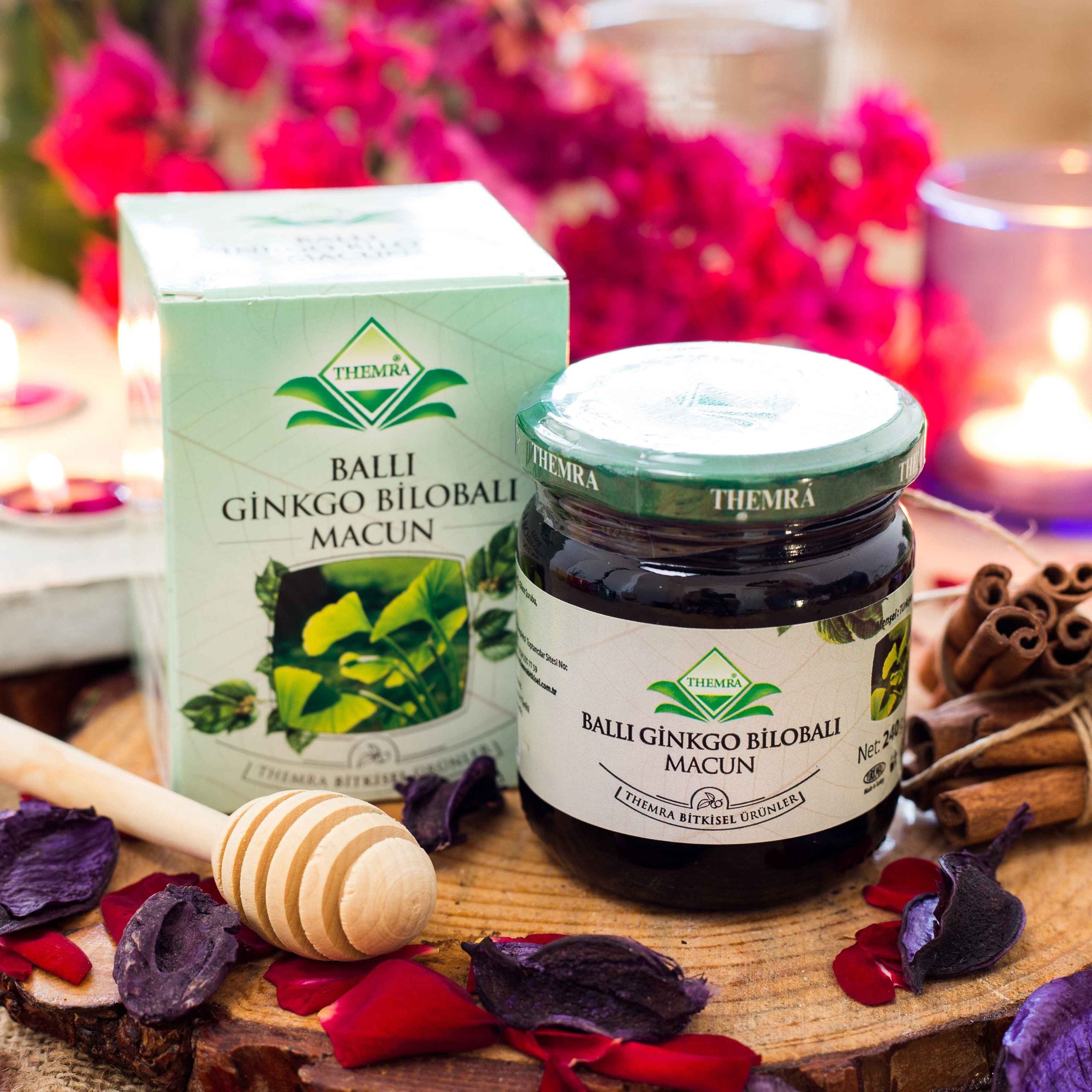 Pastă de miere cu Ginkgo Biloba - pentru îmbunătățirea circulației sanguine în creier.